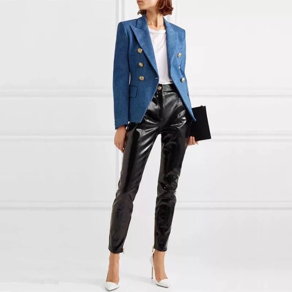 Beautiful blue chic blazer😍 - Picture 7 of 11